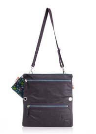 Isoki - Multi Messenger Bag in Zahara