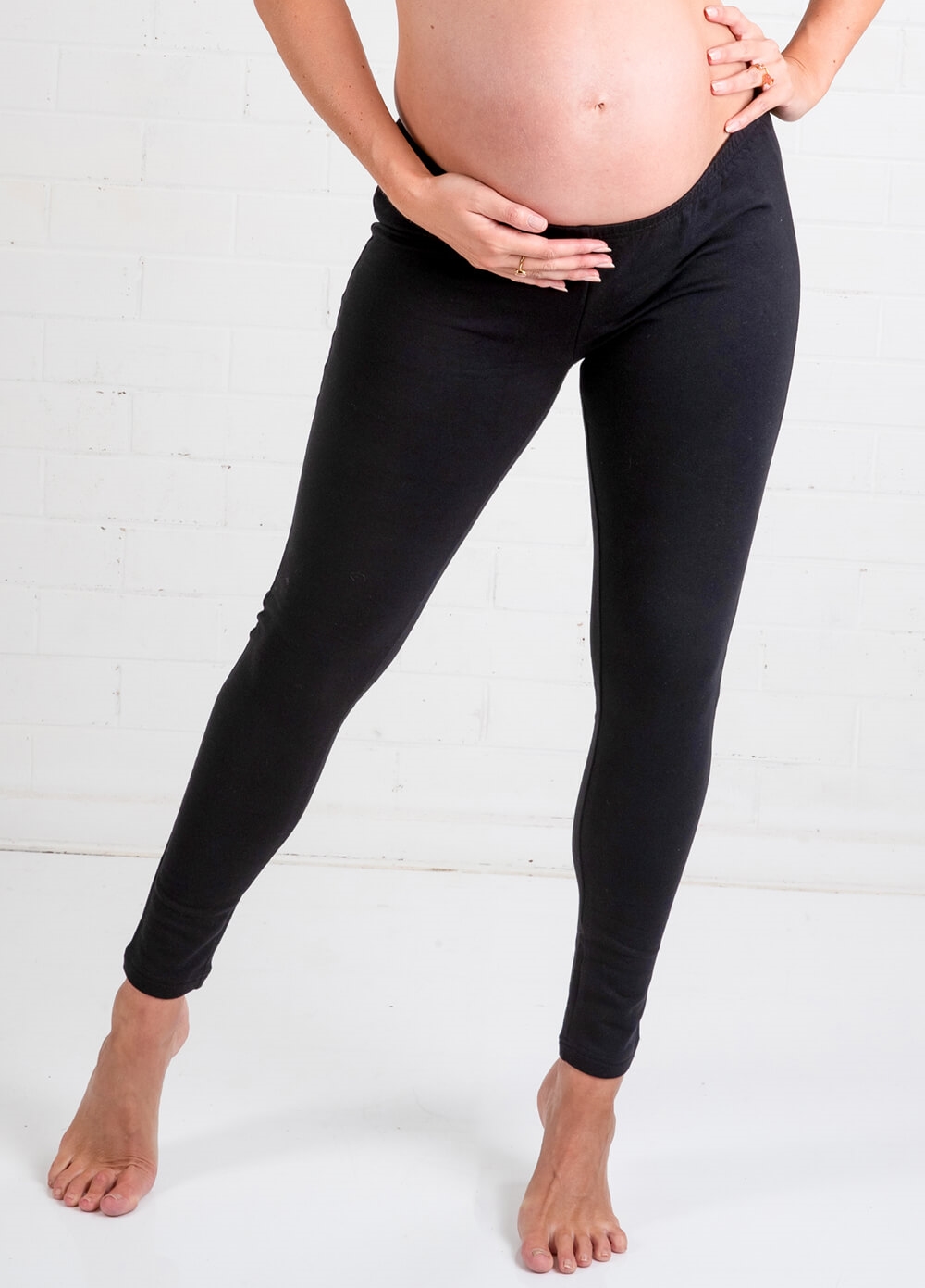 Enerful Maternity Fleece Lined Leggings for Women Over The Belly Workout  Winter Warm Thick Pregnancy Yoga Pants with Pockets