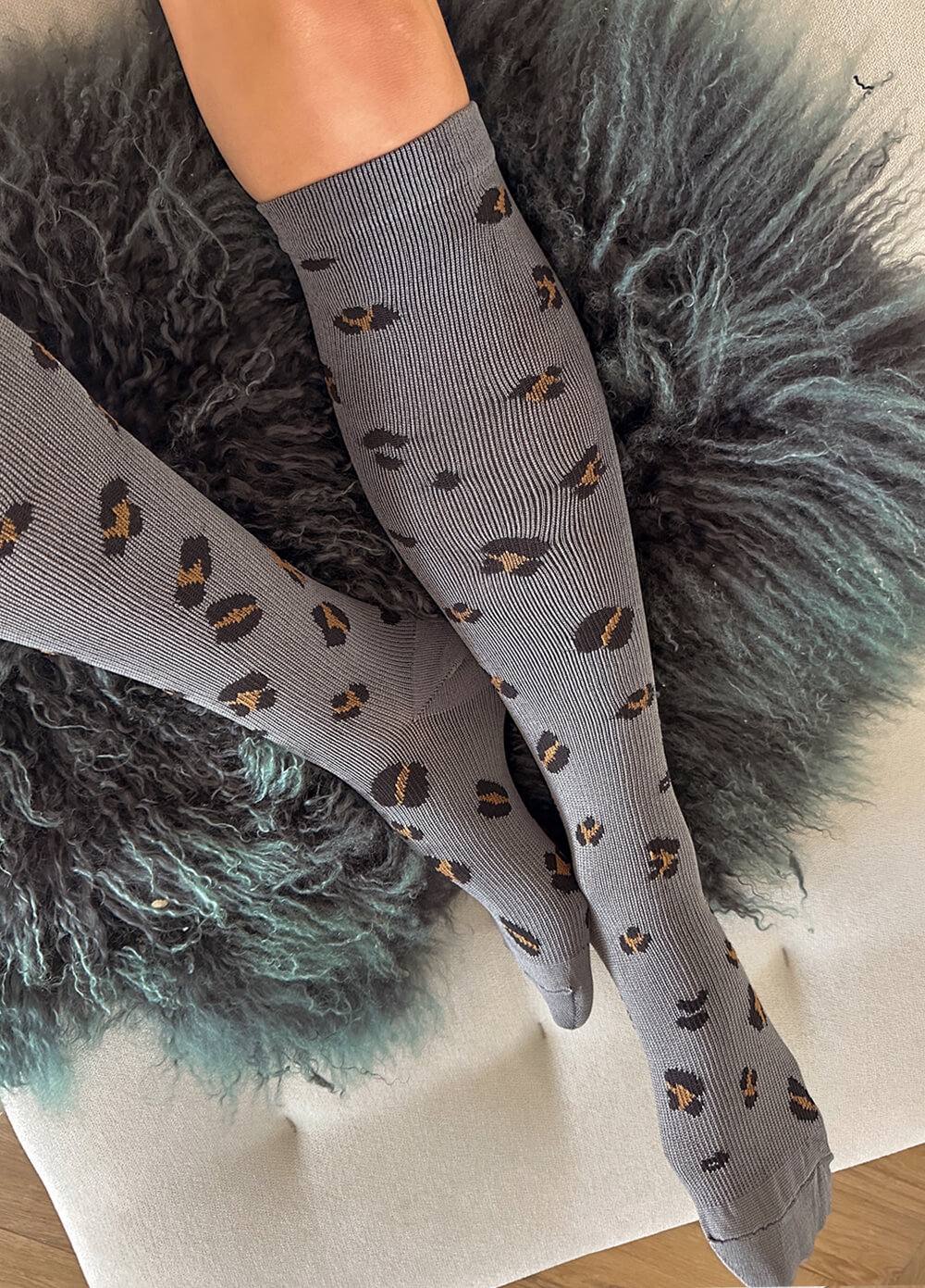 Mama Sox Excite Maternity Compression Socks In Grey Leopard