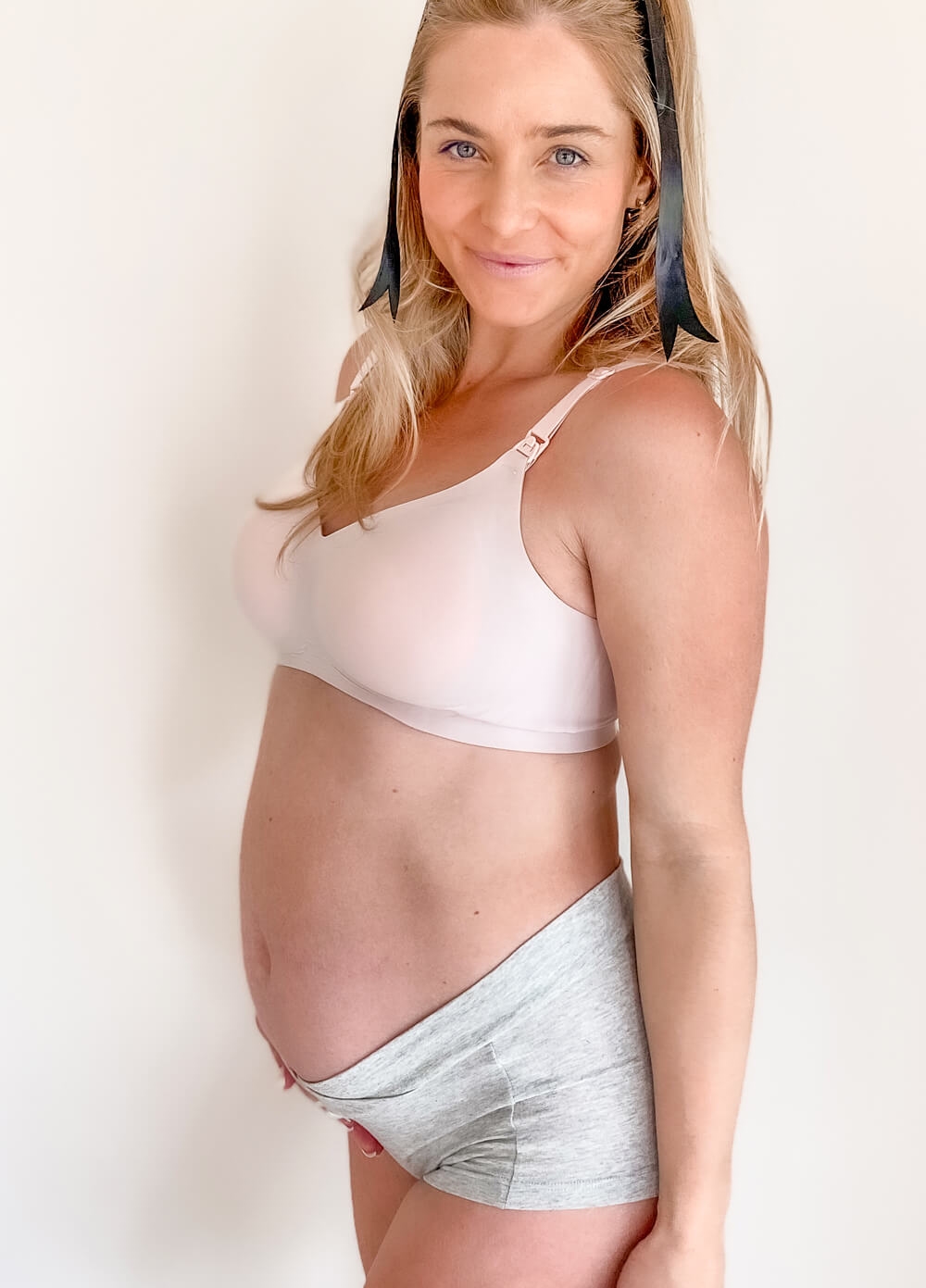 Kala Maternity Nursing Cooling T-Shirt Bra in Pink | Queen Bee