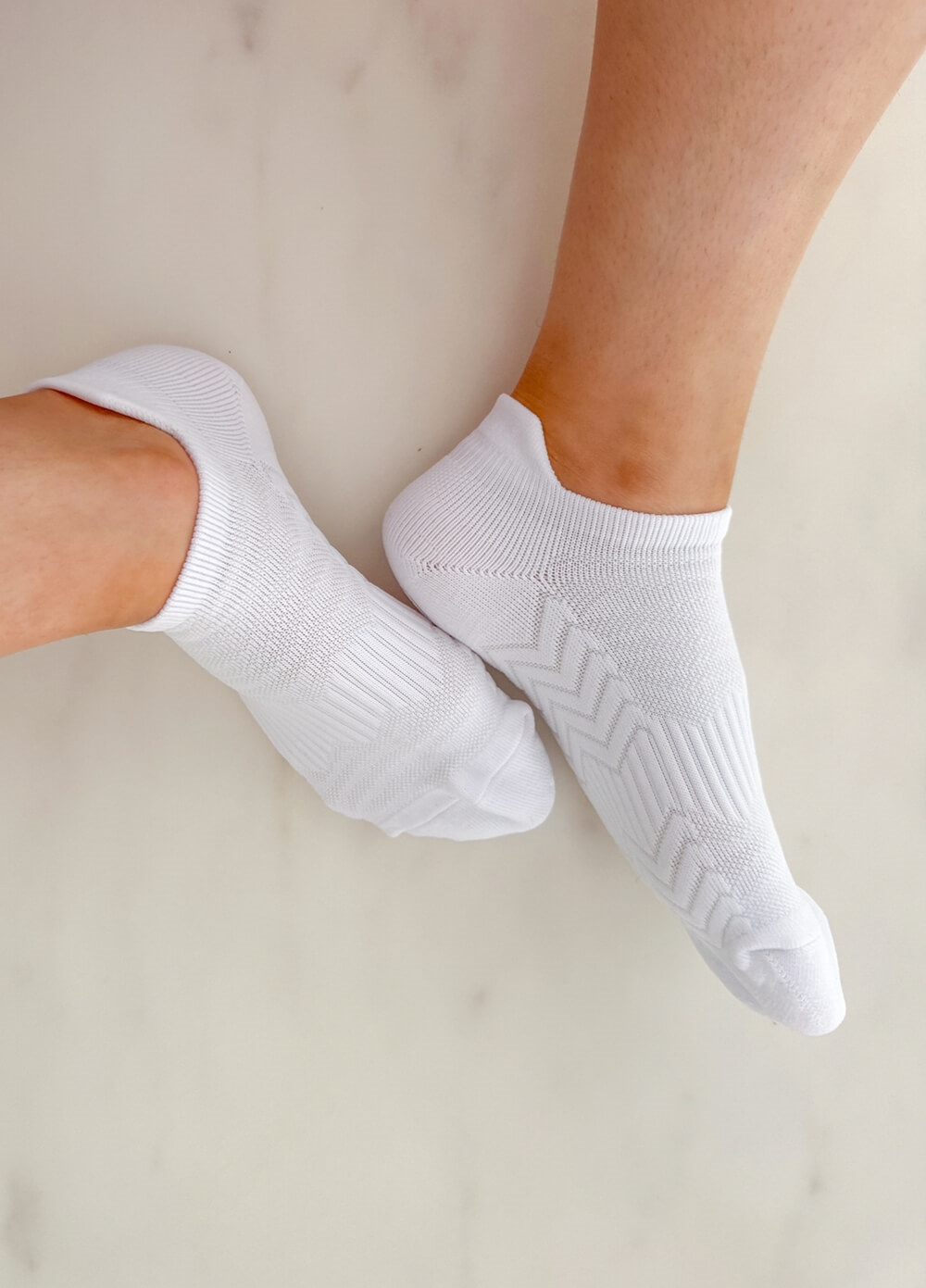 Plantar Fasciitis Relief Compression Ankle Socks in White