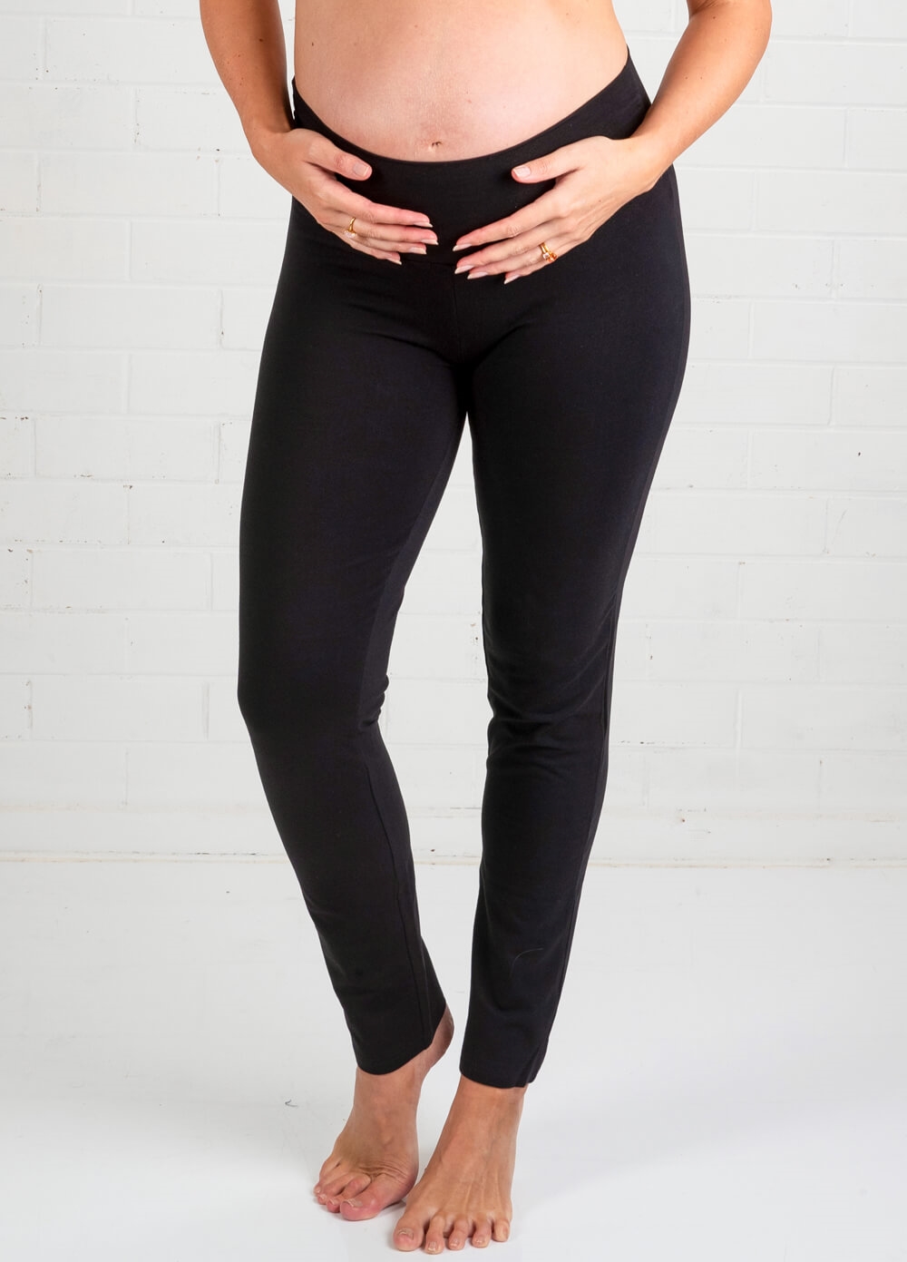 Cloud II™ Maternity Pant - Women's Black Maternity Leggings – Vitality  Athletic Apparel
